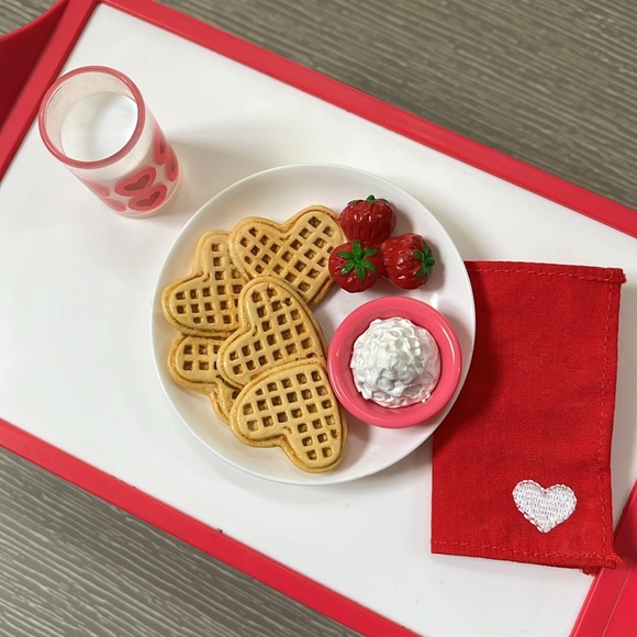 American Girl Breakfast in Bed - Picture 3 of 5